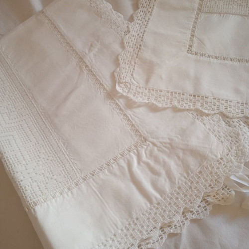 Vintage bridal handmade sheet with 4 handmade pillowcases