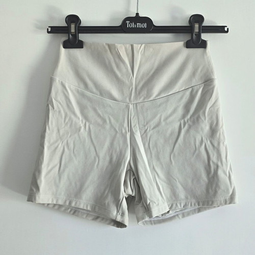 Oysho compression shorts, size Medium, white