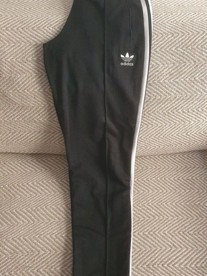 Παντελόνι φόρμας Adidas μεταχειρισμένο, μαύρο και άσπρο, μέγεθος S