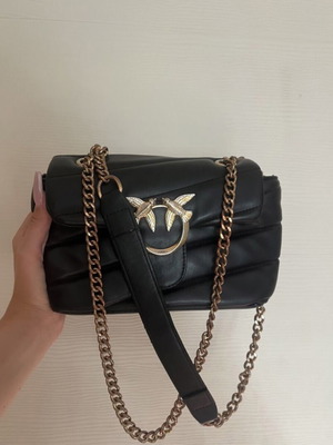 Pinko shoulder bag like new, black