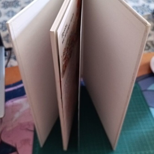The Book of Discoveries Volume 9, Ta Chrysa Mou Vivlia series