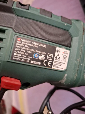 Electric drill 750watt used
