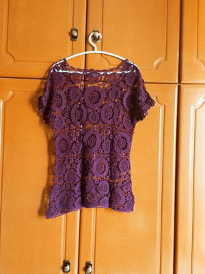 Machine-knit short-sleeve blouse, red, one size