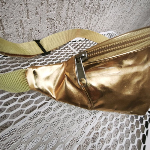 Waist bag metallic gold like new