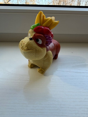 McDonald’s Happy Meal Luiz 2011 figure used from Rio movie