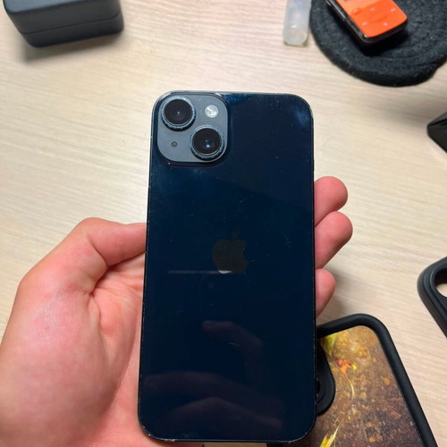 Apple iPhone 14 128GB Midnight with 4 cases and 4 screen protectors