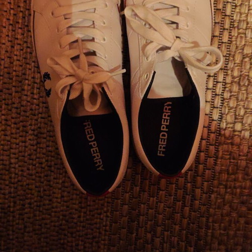 Fred Perry sneakers size 42 white like new