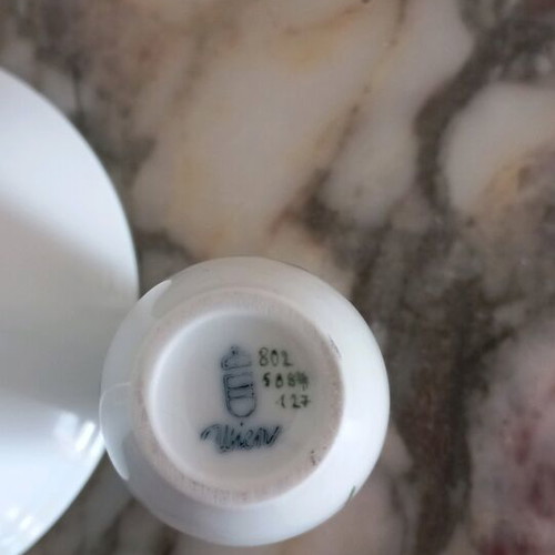 Augarten Wien Austria porcelain jars like new, set of 2