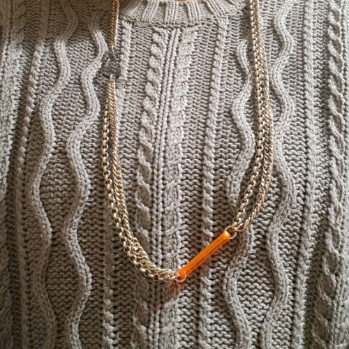 .LAK necklace with silver chain and cat details like new