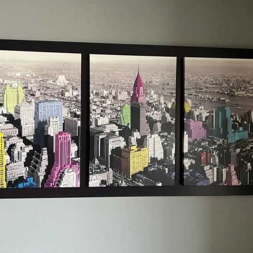 New York Bizart Art Print like new, vivid colors 70x140 cm