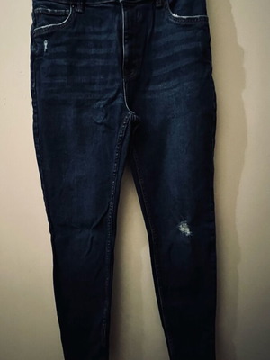 Τζιν ψηλομέσο Bershka μπλε σαν καινούργιο, μέγεθος L