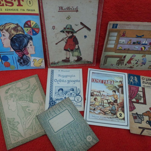 Calligraphy and Ichnographia used, 4 editions and 4 notebooks from 1960s