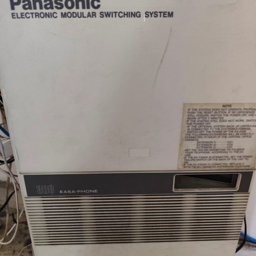 Panasonic KX-A16B telephone system used with 3 handsets