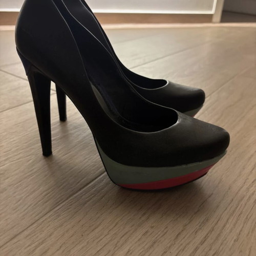 Jessica Simpson back platform stilettos used, size 38, black