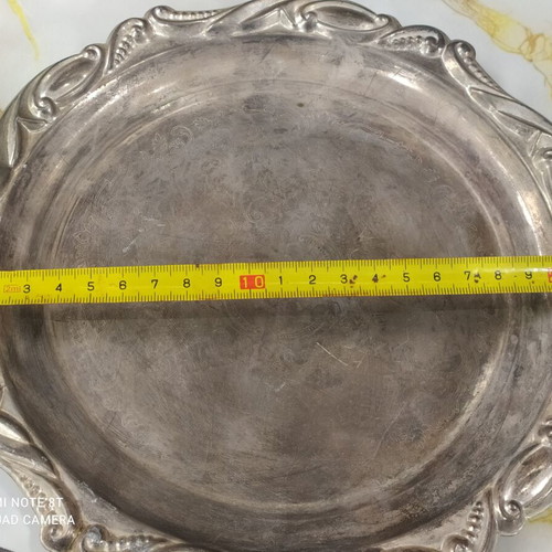 Decorative plates used, set