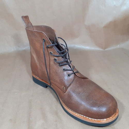 Men's boots size 47 brown handmade, new, made in Portugal