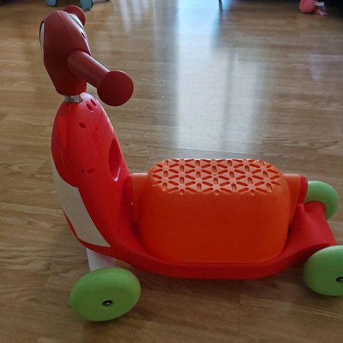 Baby vehicle 2-in-1 bike scooter used