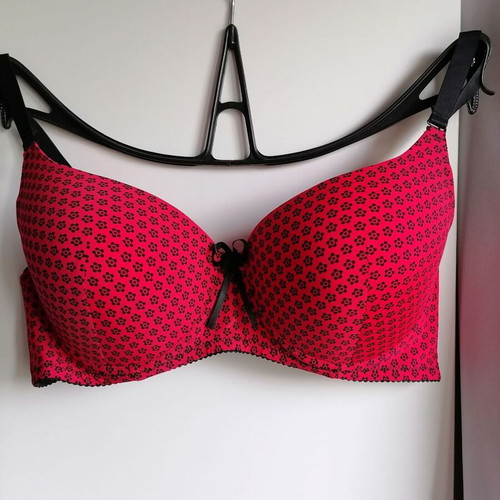 Wonderbra Rumu 90C bra new, black and red