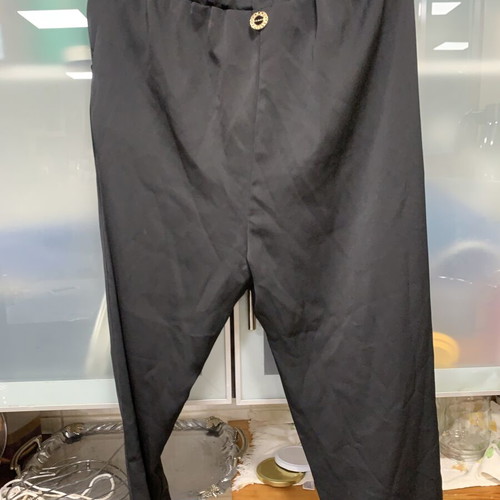Lynne women's pants like new, black, size M