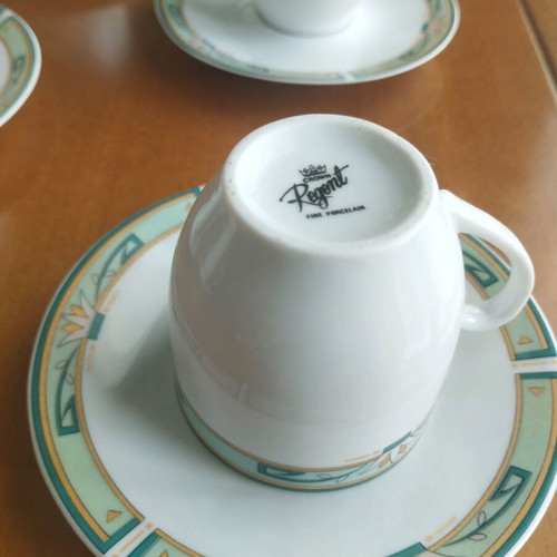 Crown Regent vintage coffee cup set of 6 green and gold like new