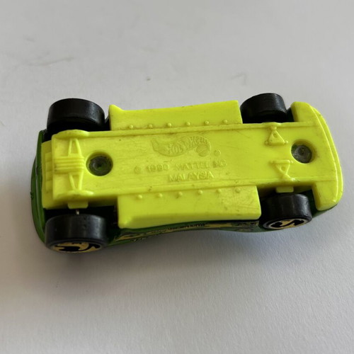 Hot Wheels 1990 Speed Blaster Dino Hunt used