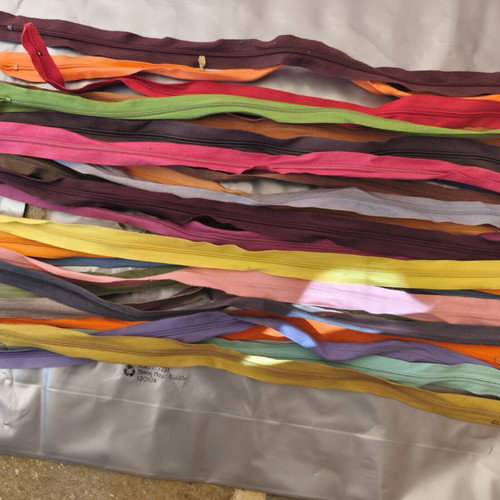 25 colorful zippers 45 cm Dialon