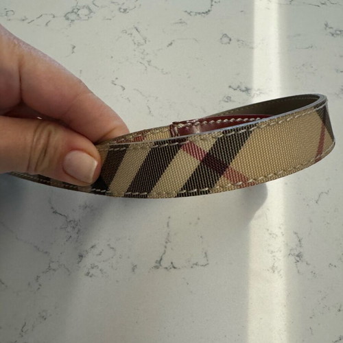 Burberry authentic belt like new, size 90