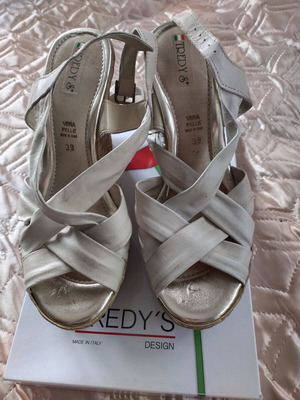 Women's platform sandals genuine leather, new, size 39, Italian