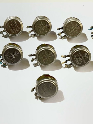 Allen-Bradley & Ohmite vintage potentiometers used, pack of 11 pieces