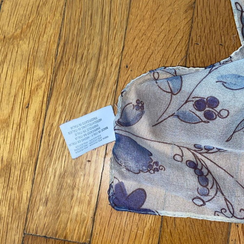 Vintage φουλάρι με floral μοτίβο, made in Italy, μεταχειρισμένο