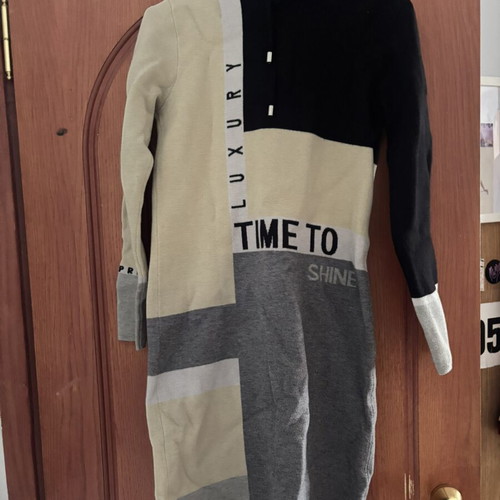 Rick Cardona New York dress with hood like new, black and beige