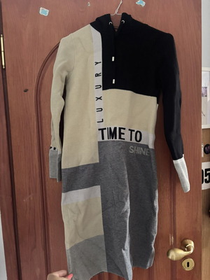 Rick Cardona New York dress with hood like new, black and beige