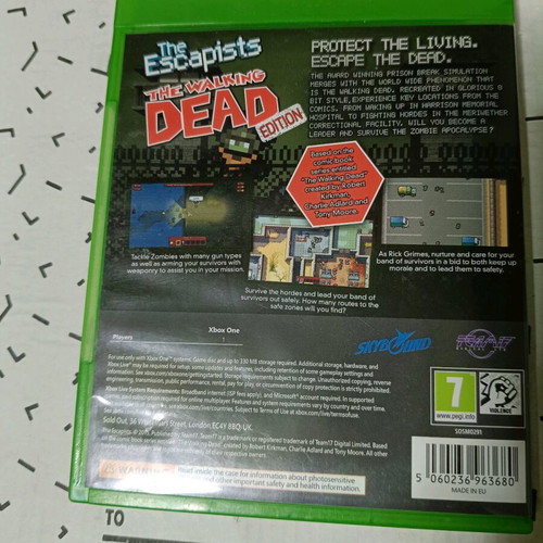 The Escapists The Walking Dead edition for Microsoft Xbox One used