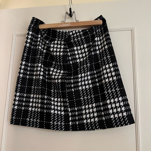 Mini skirt checked pattern like new, size XL