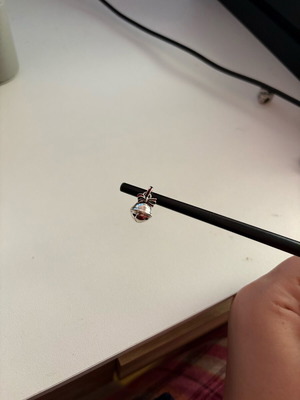 Πανδώρα στοιχείο καμπανάκι Χριστουγέννων σαν καινούργιο, κόκκινο και ασημί