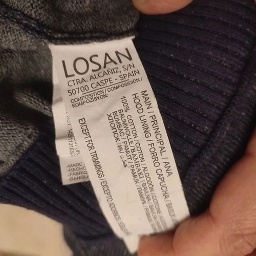 Hoodie Losan size 10Y 140cm like new, gray and black cotton