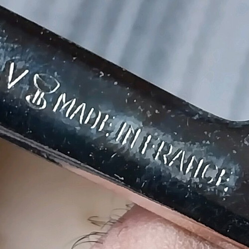 French hair clipper like new, in original box