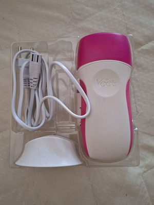 Veet hair removal machine lightly used