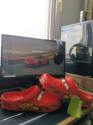 Crocs x Cars Lightning McQueen slippers new, size 46