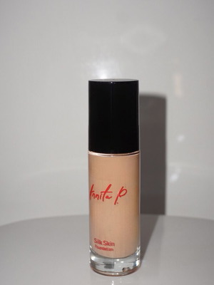 Make up Silk Skin foundation καινούργιο, απόχρωση NO 2