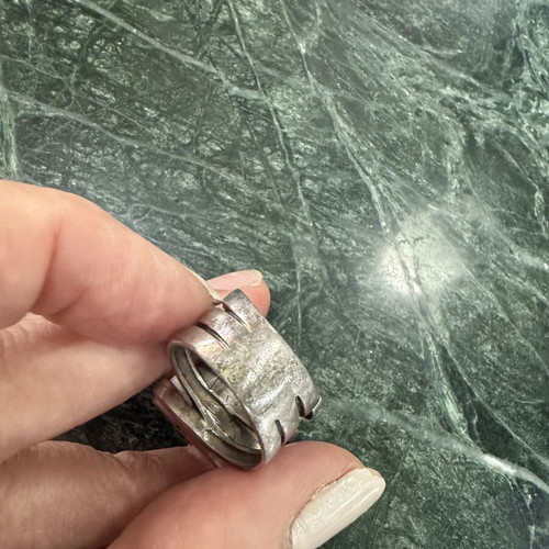 Silver ring with detachable pink plate, like new