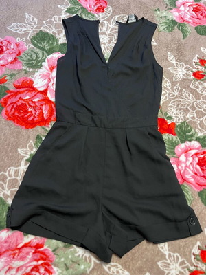Bebe black summer romper like new, size S