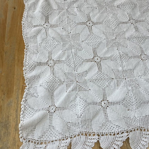 Handmade white knitted blanket quilt vintage used 1.80 x 1.34 m