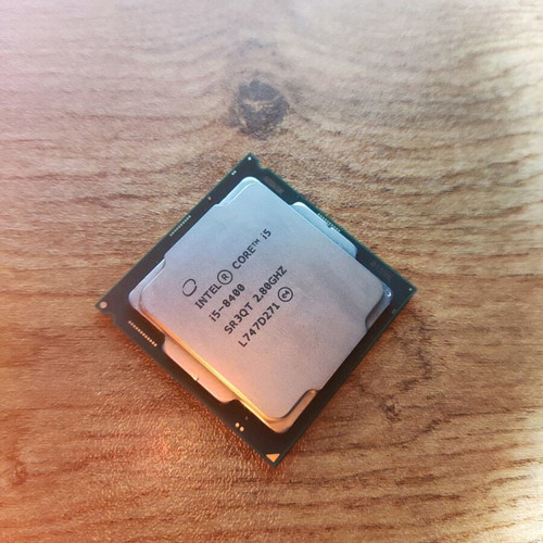 Intel i5 8400 processor used