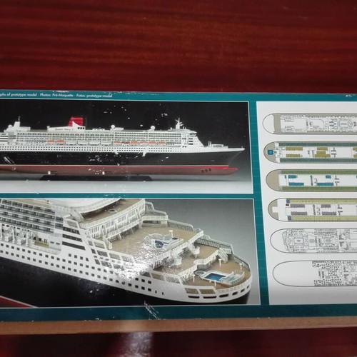 Revell model Queen Mary 2 scale 1:400 like new with paints and brushes