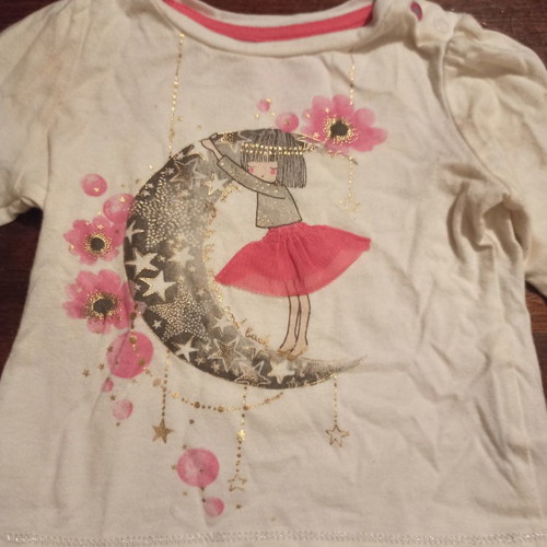 Baby set with 3 tops and glitter tulle skirt like new for 6-9/12 months