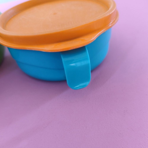 Tupperware food containers used, set of 2 pieces