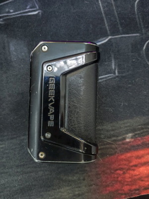 GeekVape Aegis Legend 2 used black mod without batteries