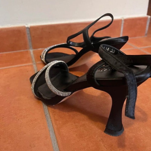 Migato high-heeled sandals with rhinestones, like new, size 38