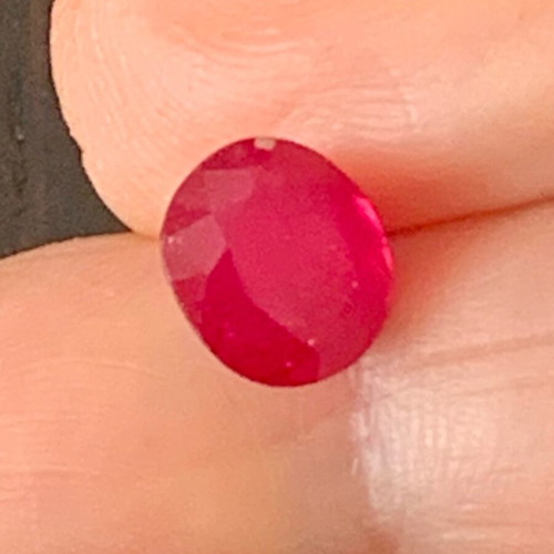 Natural ruby 3.25 cts new, round cut